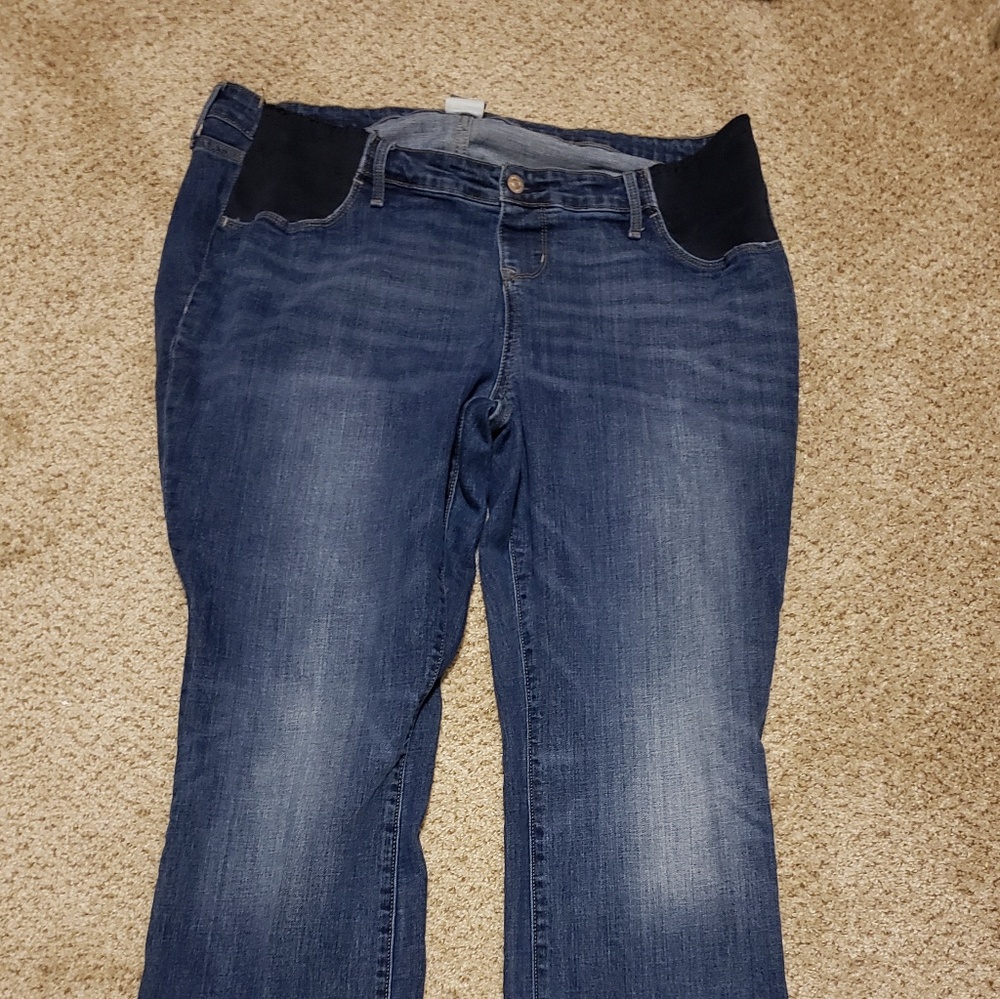 Old Navy Maternity Jeans